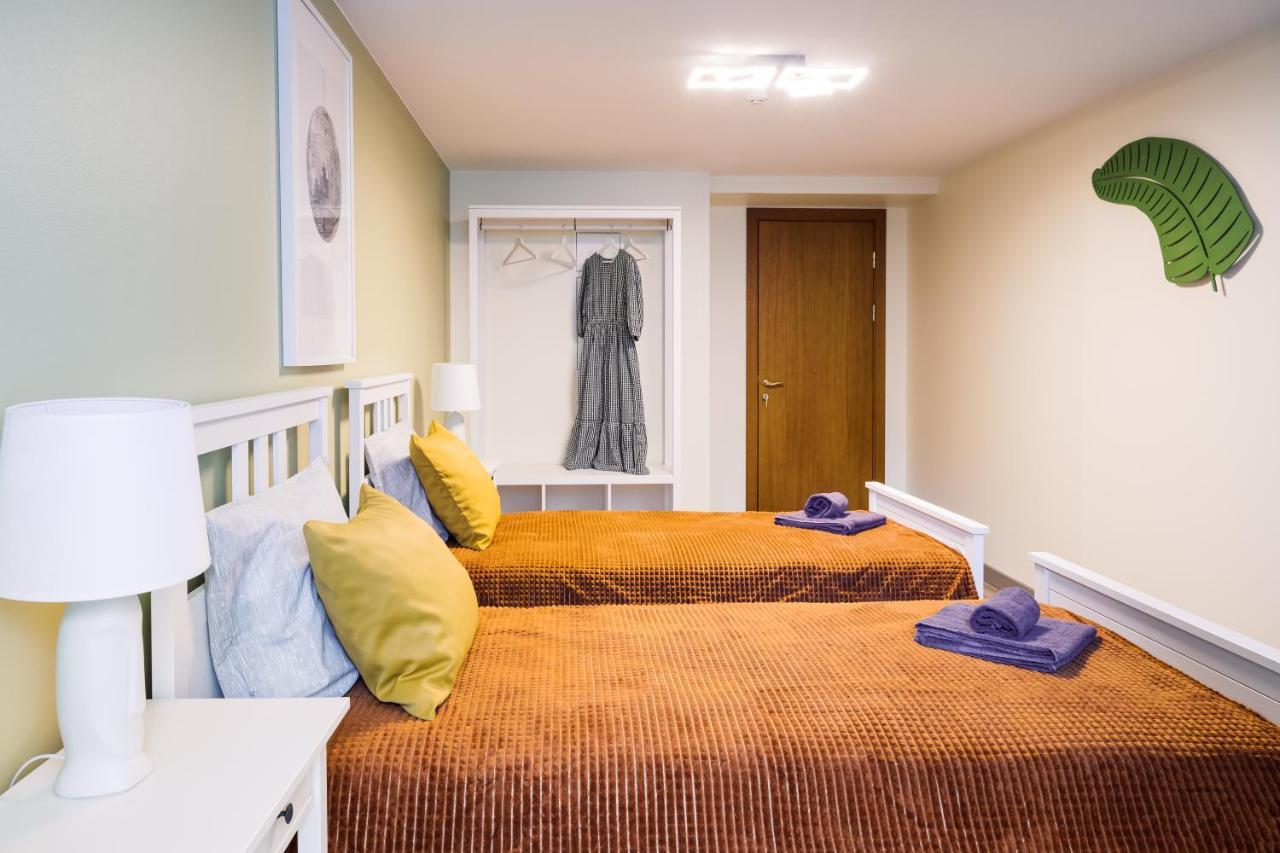 Rothko Apartment/8 Guests/4Bedrooms/Riga Old Town Bagian luar foto